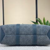  classic structured bag detail view showing craftsmanship 8