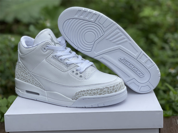 Nike Men's & Women's Signature Luxury Sneakers — Style 240 interior view