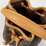 Handle and strap detail of modern everyday-luxe women's handbag – women's premium purse