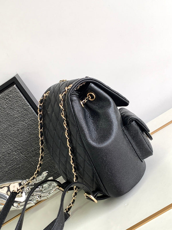 Ziva's Charm handbag – interior view (one versatile size)