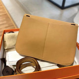  shopper bag interior and compartment view 21