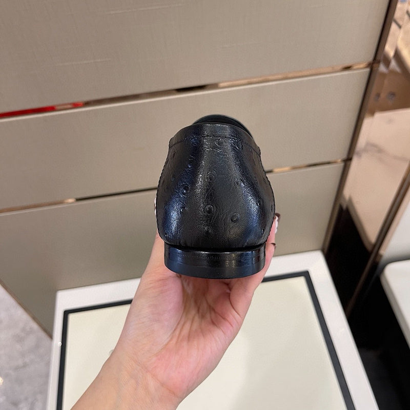 Gucci bold contrast luxury sneakers view 5 sleek tonal finish