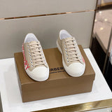 Burberry shoes Style 169 - texture and material detail