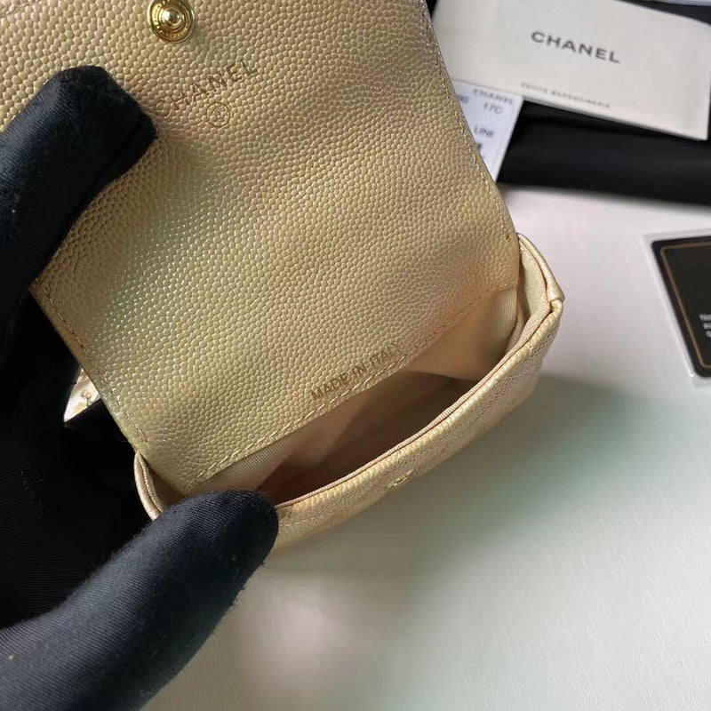 Zivas Charm Streamlined Design Everyday Handbag (Contemporary Shape Language) – Interior View