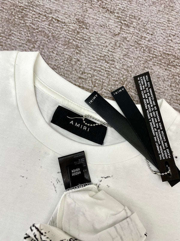 Full silhouette view of Amiri luxury piece style No.127