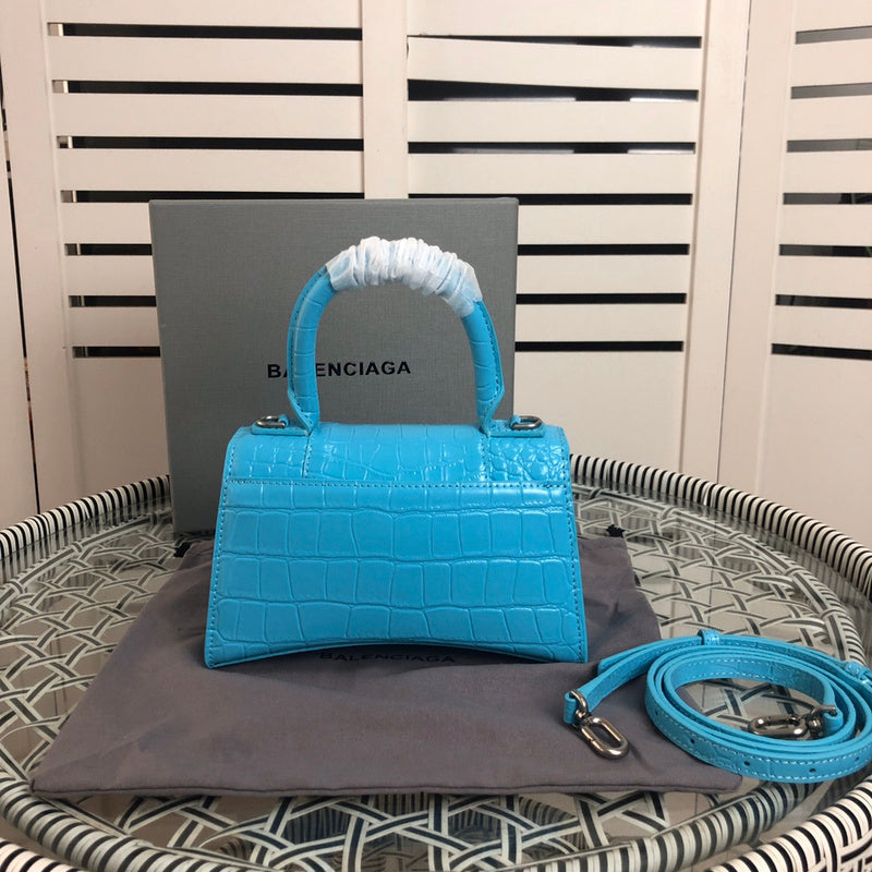 Interior view of chic statement women's handbag – women's luxury handbag