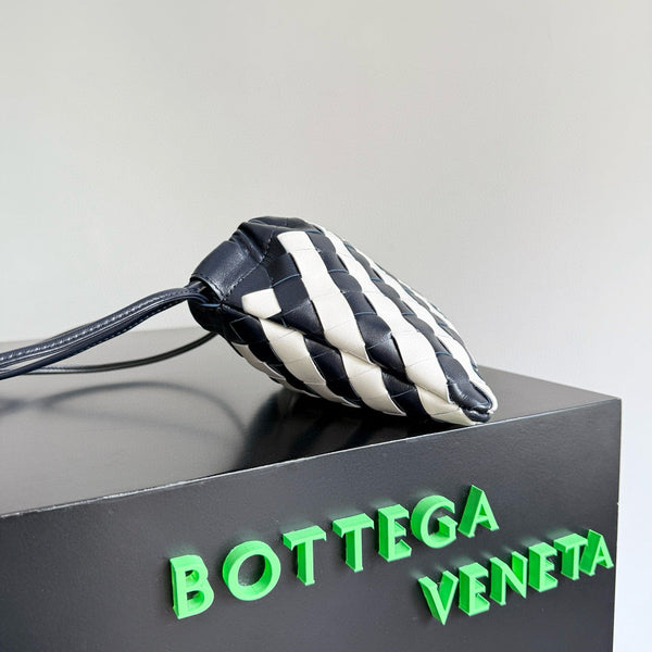 Accessories? Bott V Small Dustbag Premium Everyday Designer Accessory