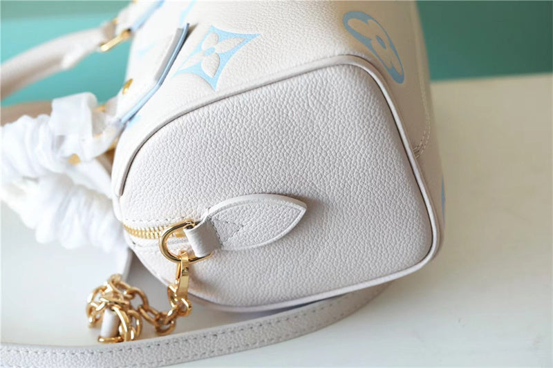  chic top-handle bag detail view showing craftsmanship 14