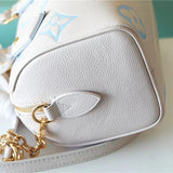  chic top-handle bag detail view showing craftsmanship 14