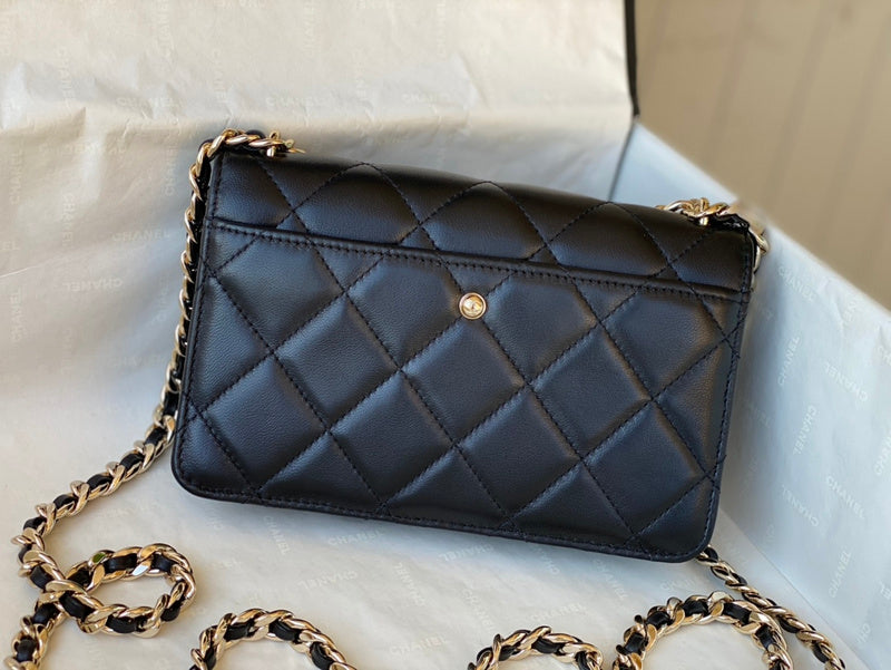  mid purse view 10