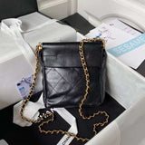 Zivas Charm Modern Edge Luxury Handbag (Refined Modern Silhouette) – Detail View