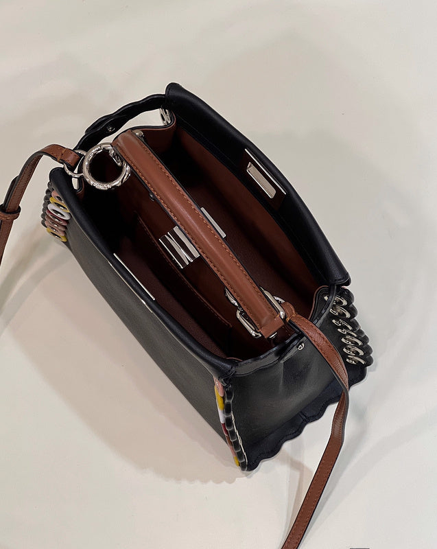 Ziva's Charm handbag – front view (Standard Size)