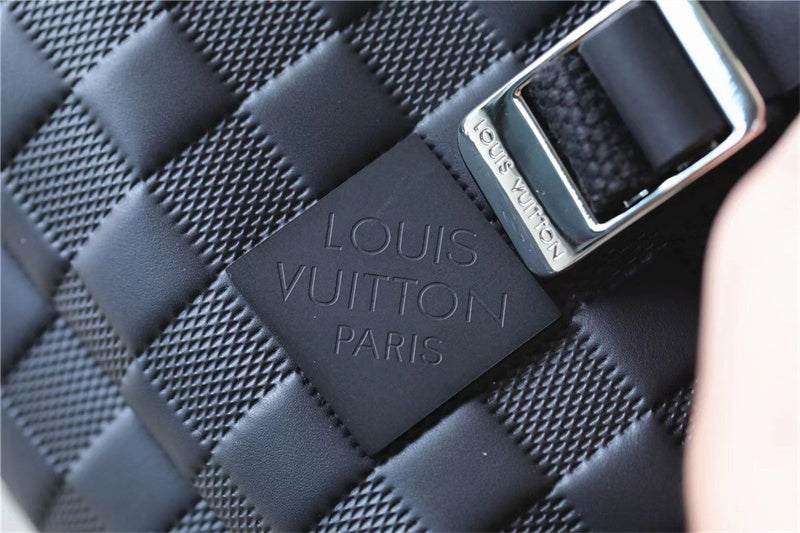  signature handbag styled with outfit 18