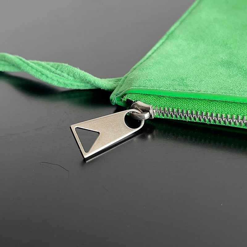 Chic Vegan Leather Handbag - Polished Finish | Women's Everyday Carry Handbag #1580 - close-up detail shot (image 3) of designer-inspired handbag
