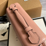 Handle and strap detail of statement sleek women's handbag – women's statement bag