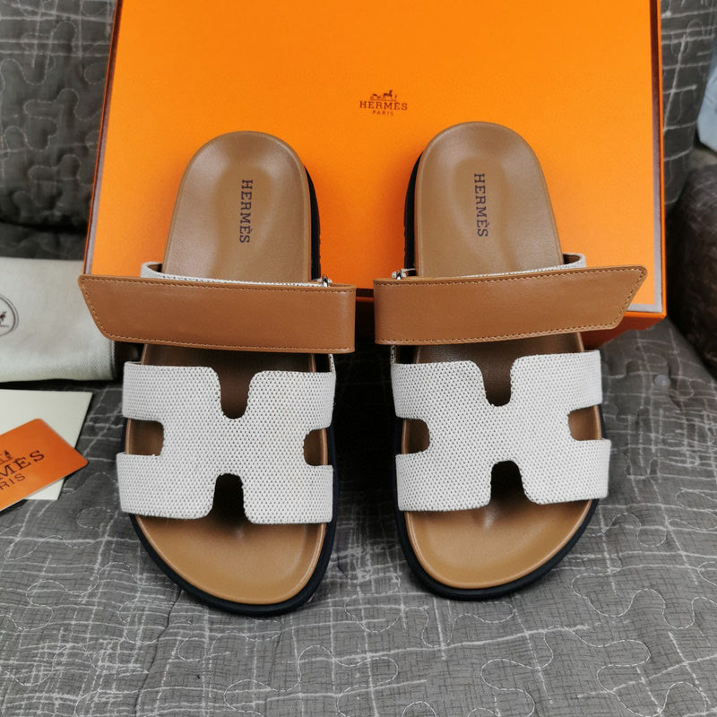 Hermès Burgundy Crisscross Strap Sandals - Heel Detail View