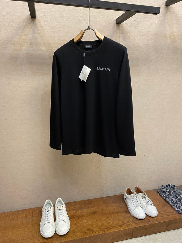 Front view of Balmain luxury piece style No.031