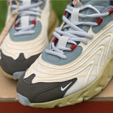 Nike Men's & Women's Designer Low-Top Shoes — Style 077 close-up view