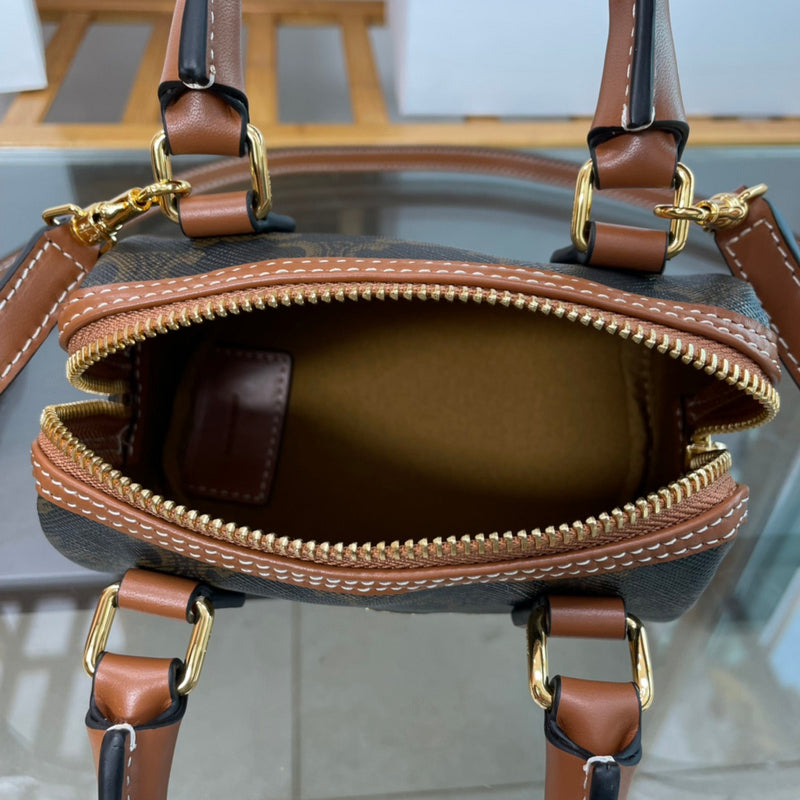 Close-up detail of premium modern women's handbag – women's everyday handbag