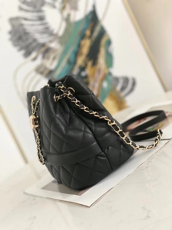 Zivas Charm Elevated Essentials Fashion Handbag (Everyday Luxury Essential) – Detail View