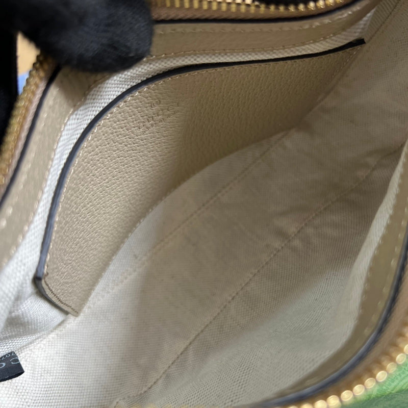 Close-up detail of versatile bag design