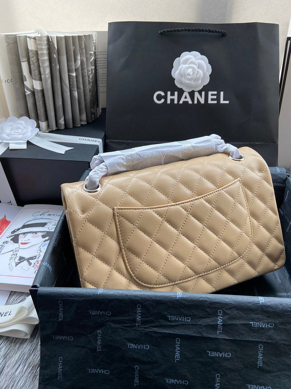  handbag, mid everyday style, image 3