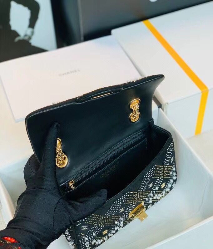  women's handbag, mid design, view 9