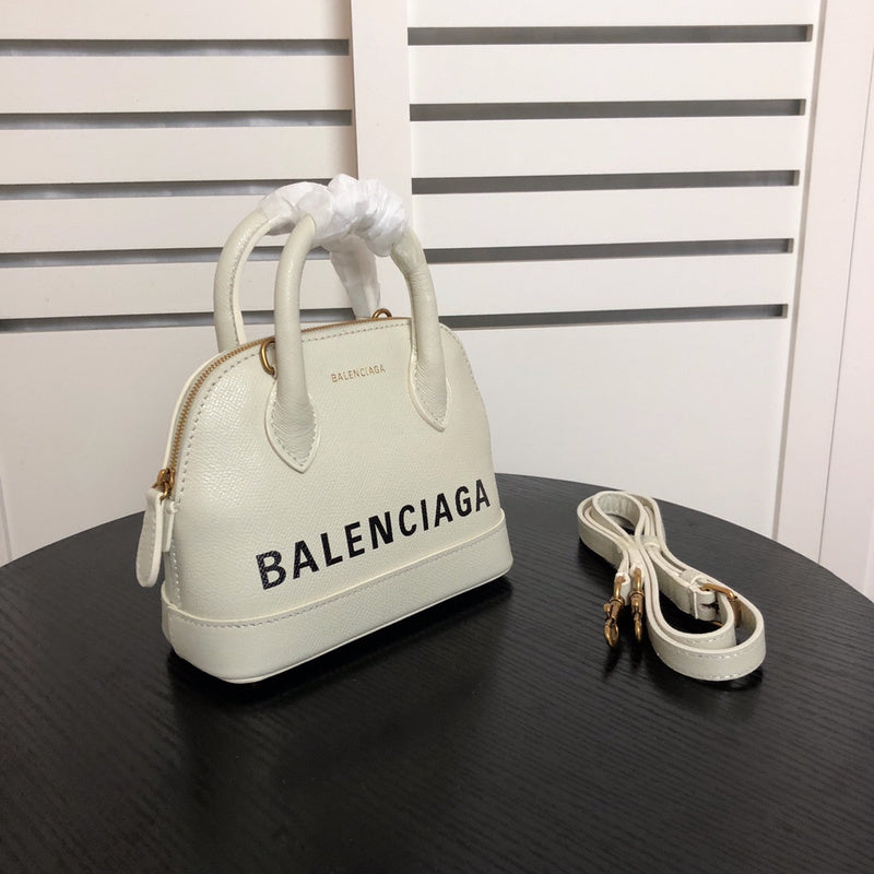 Top view of refined structured women's handbag – women's everyday handbag