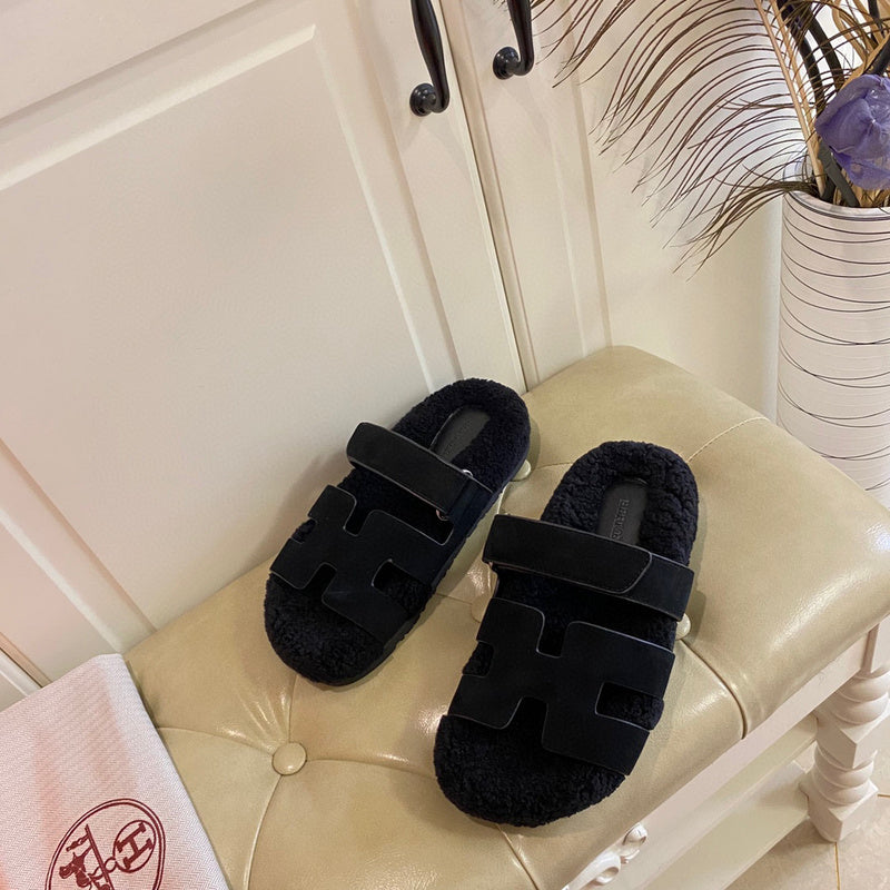 Hermes sandals Style 088 - packaging and accessories