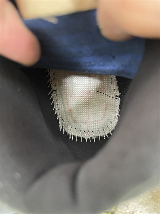 Nike Men's & Women's Designer Lifestyle Shoes — Style 236 close-up view
