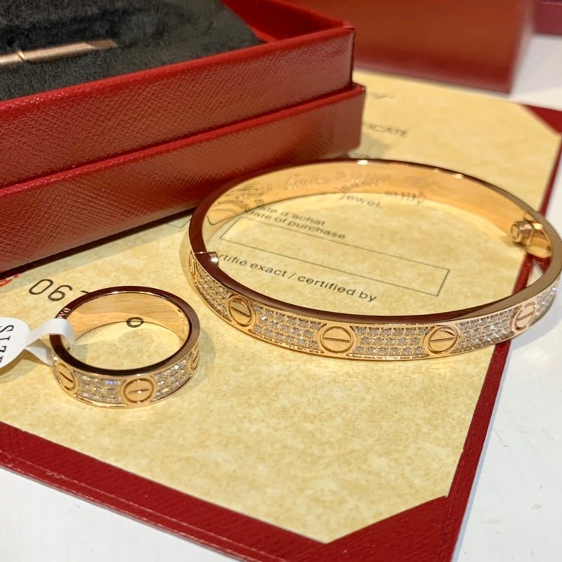 Front view of Cartier unisex jewelry piece