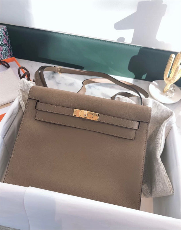 Side view of everyday-ready structured handbag