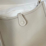  tote bag interior and compartment view 9
