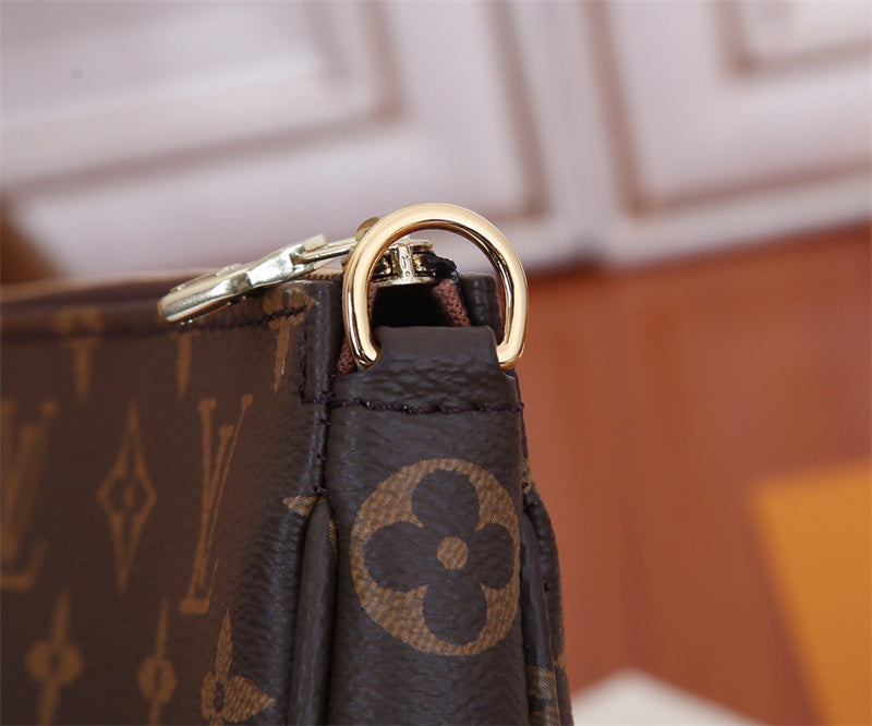  polished everyday bag styled with outfit