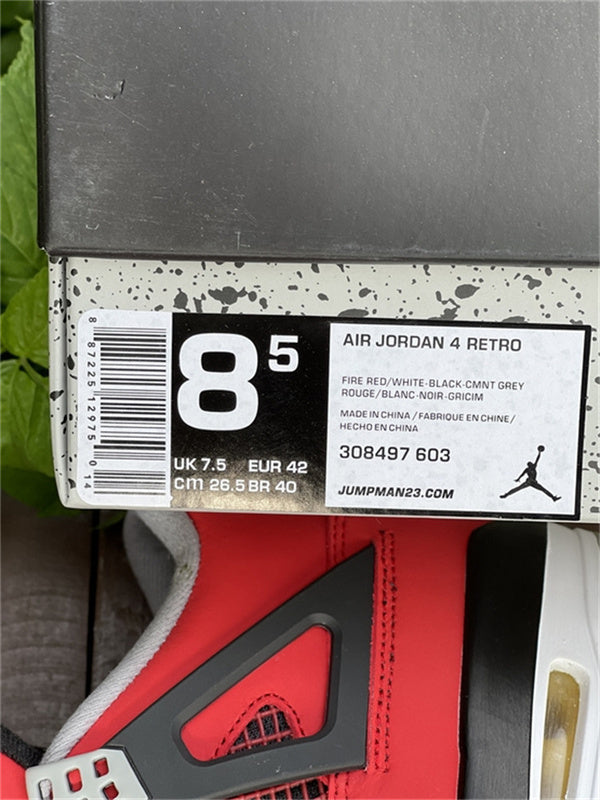 Nike Men's & Women's Designer Low-Top Shoes — Style 257 angle view