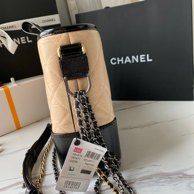  women's handbag, spacious design, view 6