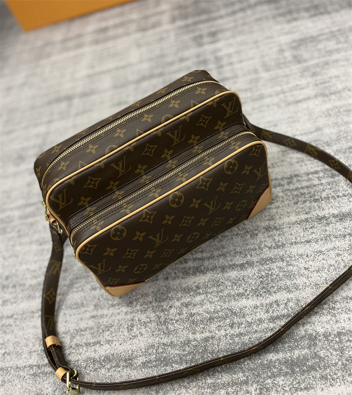  curated shoulder bag styled with outfit