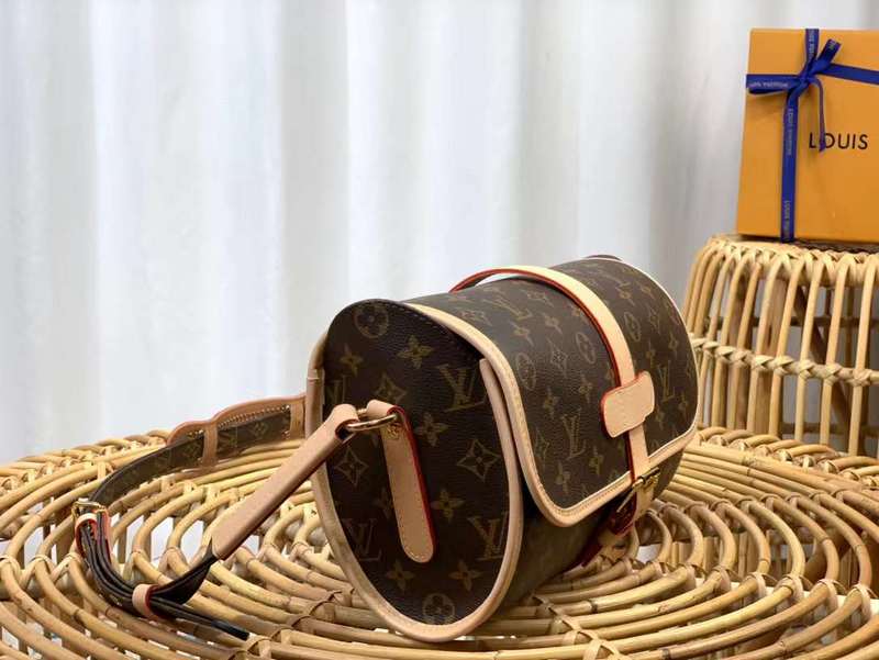 Close-up detail of modern refined women's handbag – women's luxury accessory
