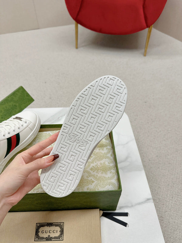 Gucci bold contrast luxury sneakers view 5 breathable knit upper
