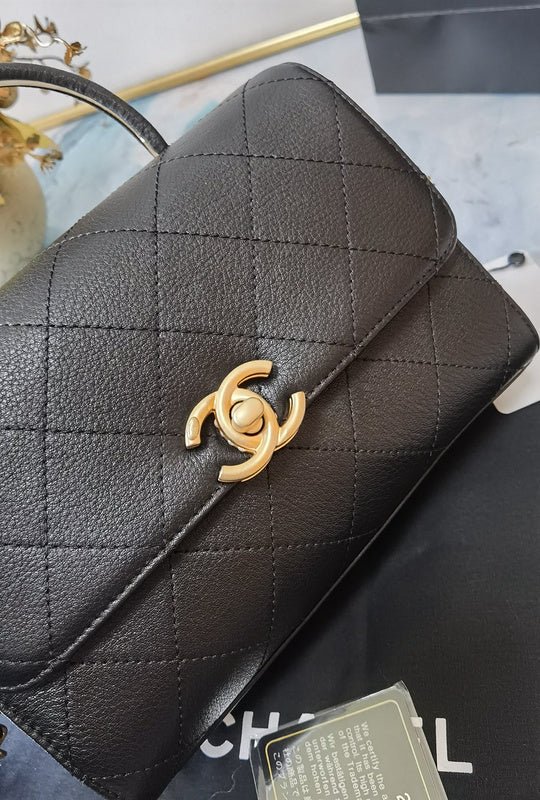  mid purse view 8