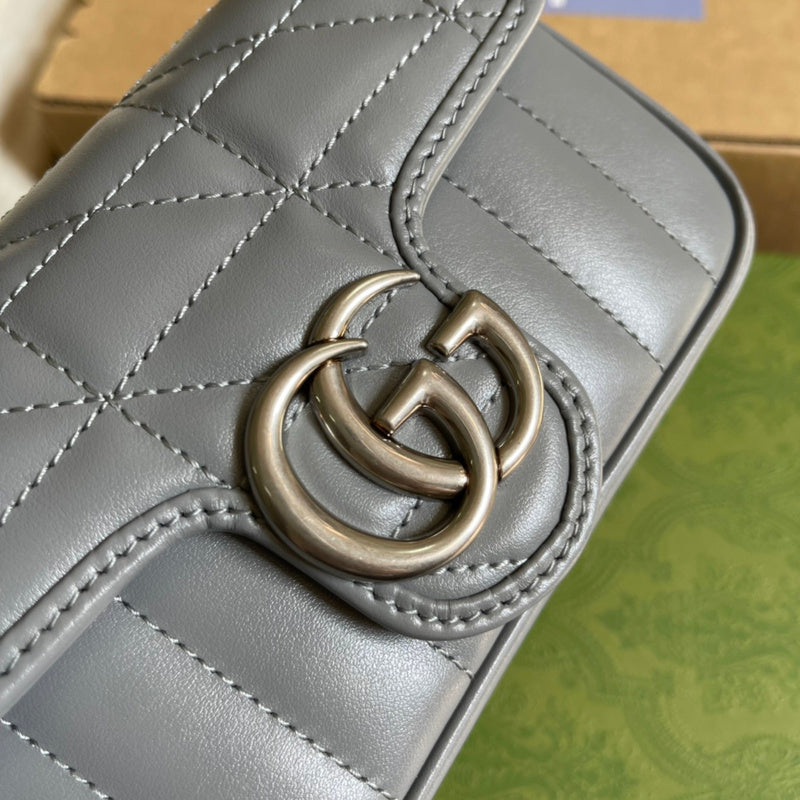 Back view of everyday-luxe refined women's handbag – women's designer-style accessory