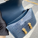  handbag interior and compartment view 27
