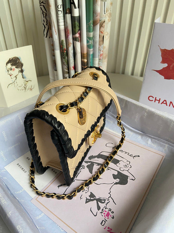  women's handbag, mid design, view 2