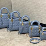 Interior view of everyday-luxe classic women's handbag – women's premium purse