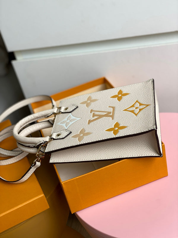 Interior view of signature modern women's handbag – women's statement bag