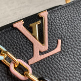  tailored structured bag styled with outfit