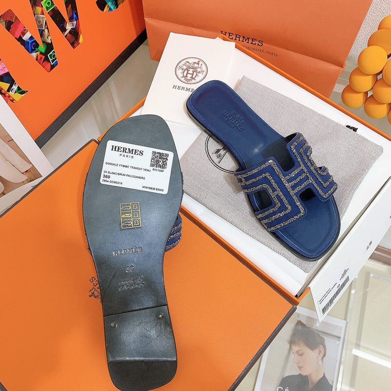 Hermes shoes Style 328 - sole and craftsmanship detail (alternate angle)