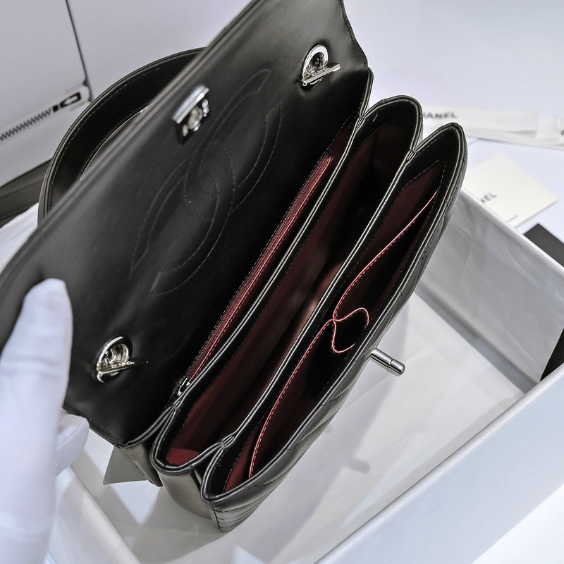  women's handbag, mid design, view 9