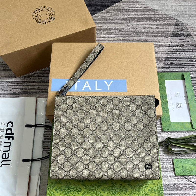 Styled lifestyle shot of statement premium women's handbag – women's everyday handbag