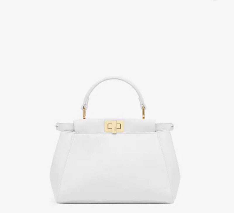 Ziva's Charm handbag – detail view (Standard Size)